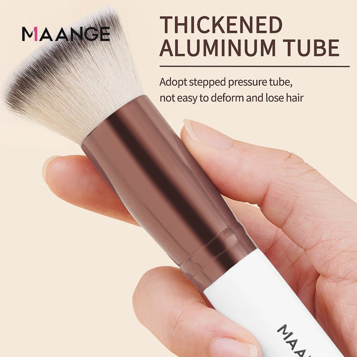 LuxeBlend Pro Brush